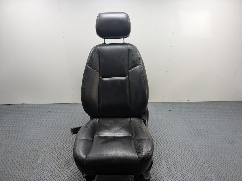 10 - 14 OEM CADILLAC ESCALADE ESV FRONT LEFT SIDE SEAT WITH HEADREST ASSEMBLY
