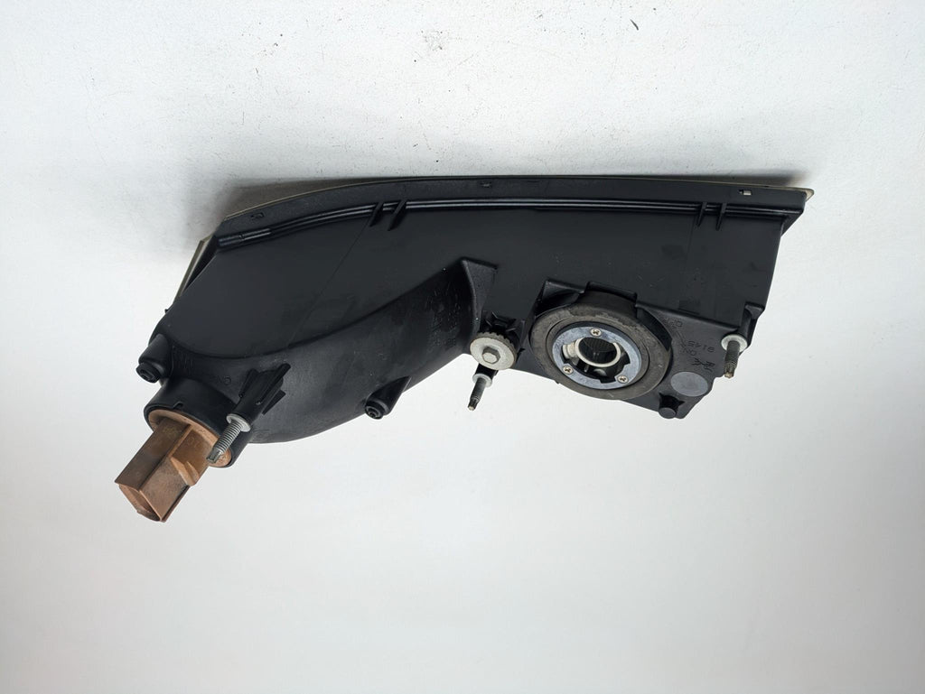 2010 - 2014 OEM CADILLAC ESCALADE ESV FRONT RIGHT SIDE FOG LIGHT ASSEMBLY