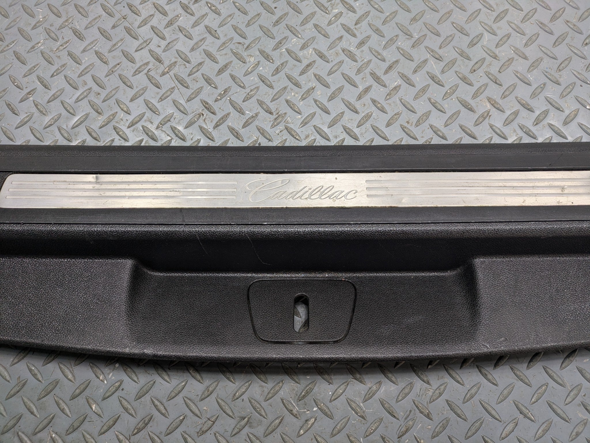 2010 - 2014 OEM CADILLAC ESCALADE ESV REAR TRUNK SCUFF SILL TRIM COVER