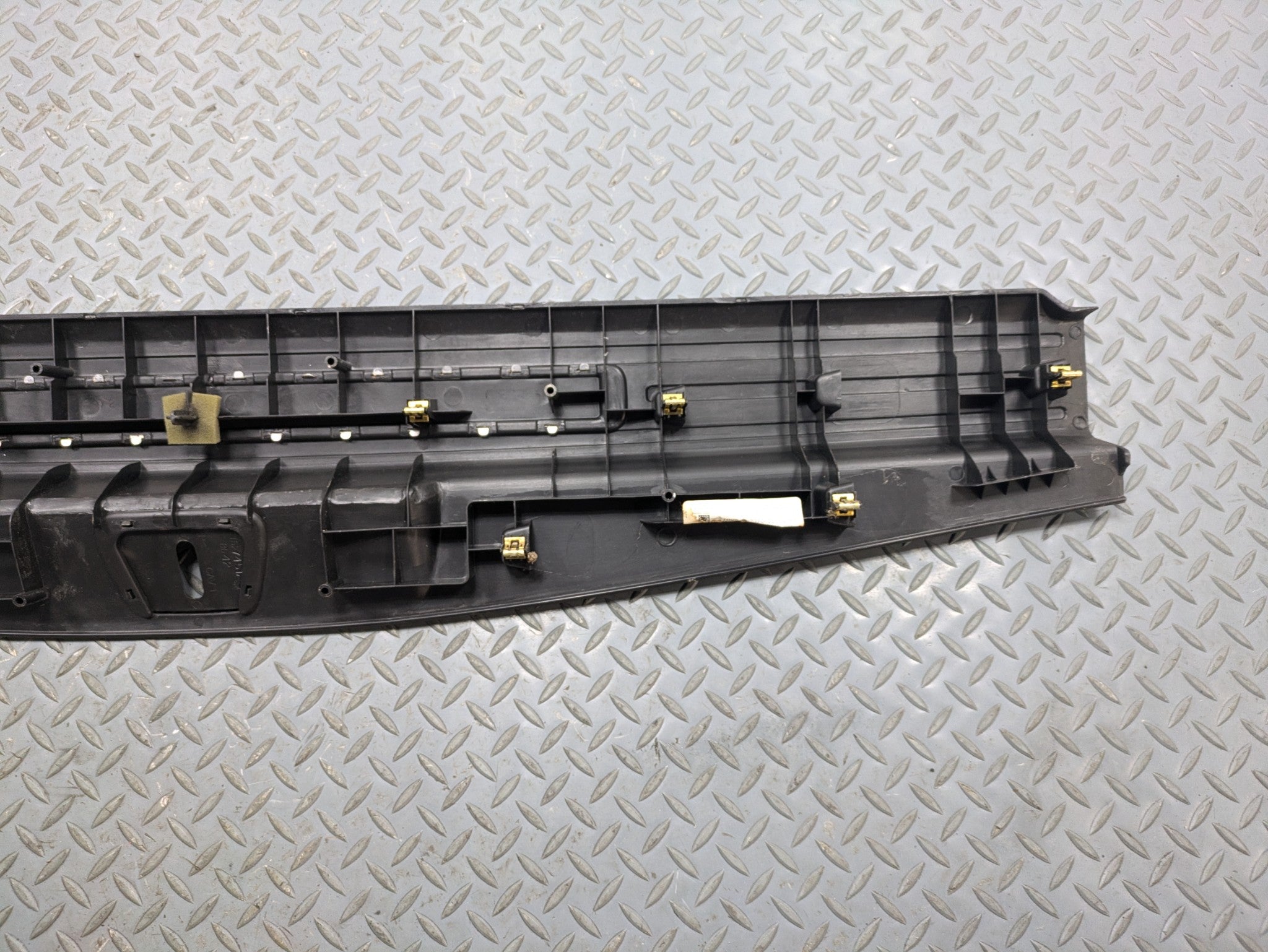 2010 - 2014 OEM CADILLAC ESCALADE ESV REAR TRUNK SCUFF SILL TRIM COVER