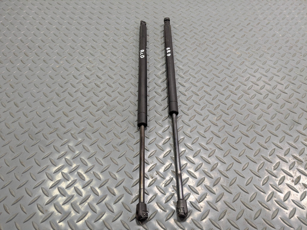 2010 - 2014 OEM CADILLAC ESCALADE ESV REAR LEFT AND RIGHT HATCH SUPPORT STRUTS