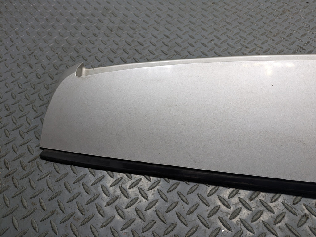 2010 - 2014 OEM CADILLAC ESCALADE ESV REAR LIFTGATE SPOILER PEARL WHITE