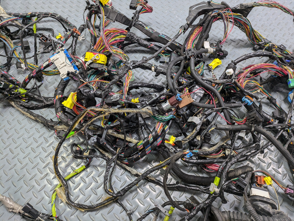 10 - 14 OEM CADILLAC ESCALADE ESV INTERIOR BODY WIRE HARNESS CABLE AND CONNECTOR