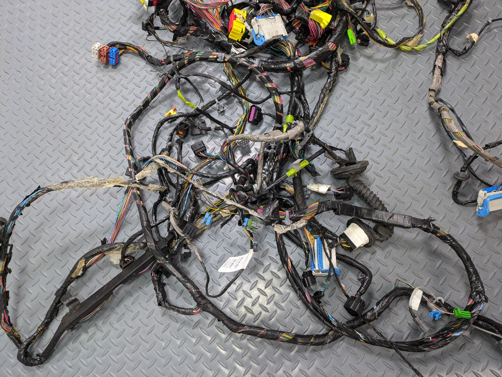 10 - 14 OEM CADILLAC ESCALADE ESV INTERIOR BODY WIRE HARNESS CABLE AND CONNECTOR