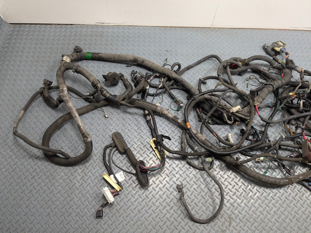 10 - 14 OEM CADILLAC ESCALADE ESV INTERIOR HOOD WIRE HARNESS CABLE AND CONNECTOR