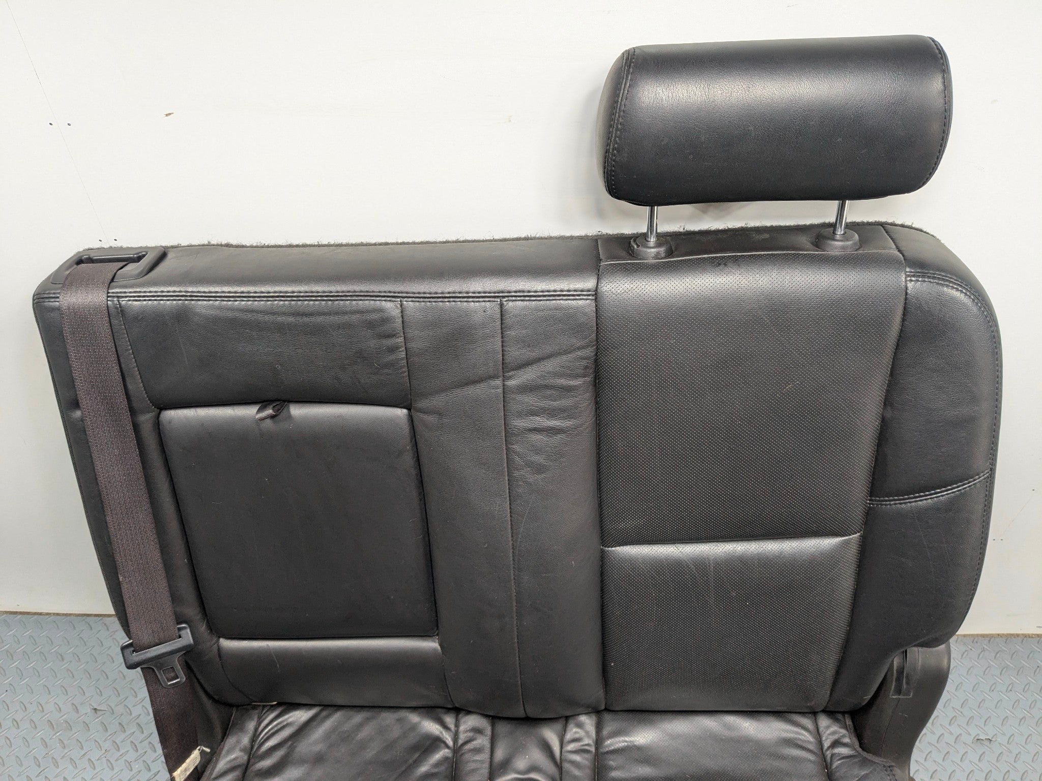 2010 - 2014 OEM CADILLAC ESCALADE ESV REAR LEFT SIDE SEAT WITH HEADREST ASSEMBLY