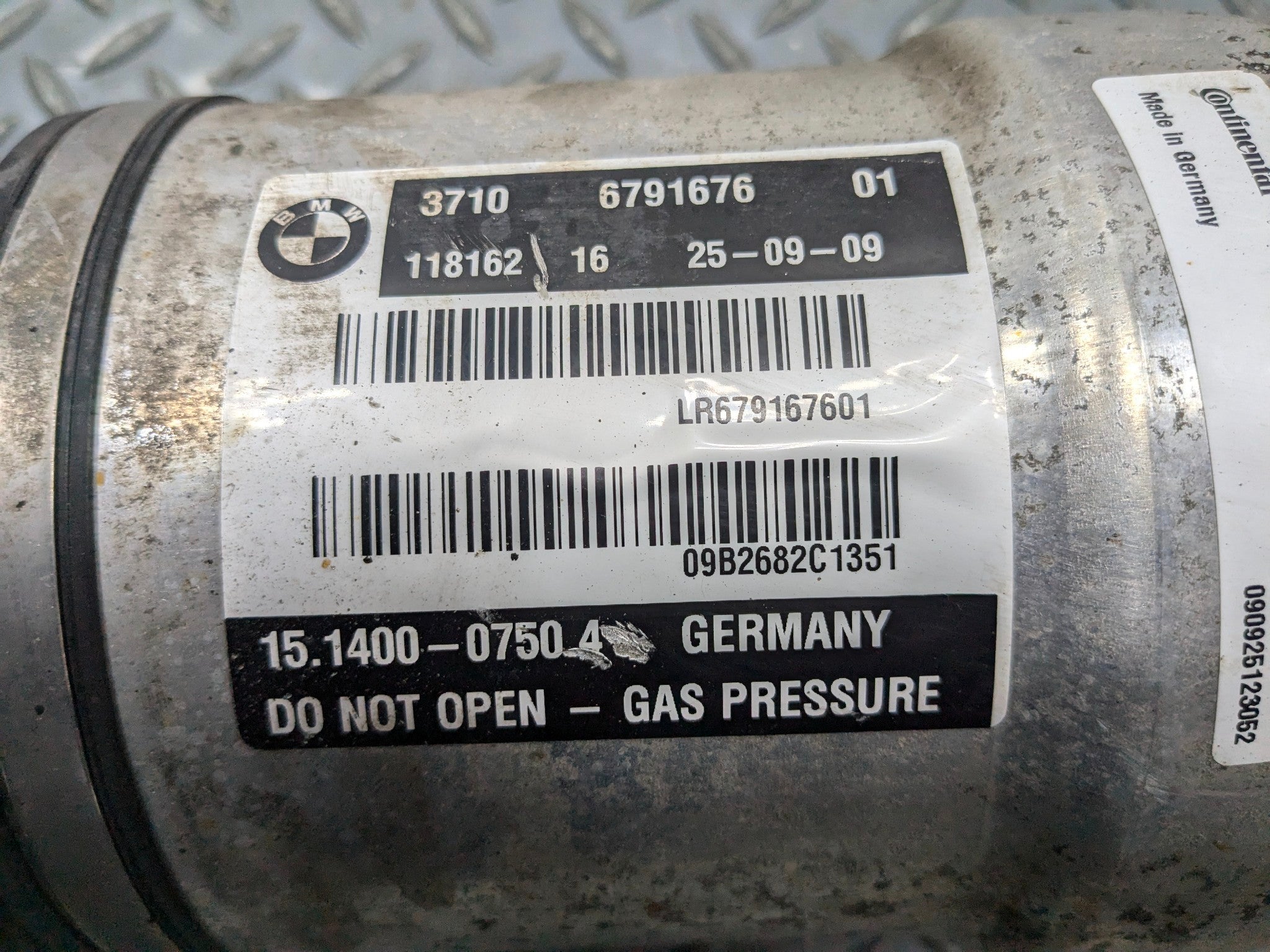 08 - 12 OEM BMW 750LI REAR RIGHT PASSENGER SIDE AIR SUSPENSION STRUT ASSEMBLY