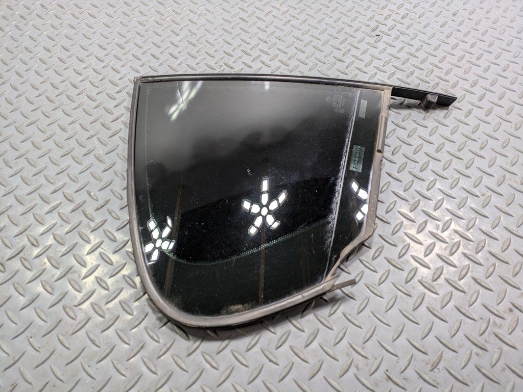 08 - 12 OEM BMW 750LI REAR RIGHT PASSENGER SIDE DOOR QUARTER VENT WINDOW GLASS
