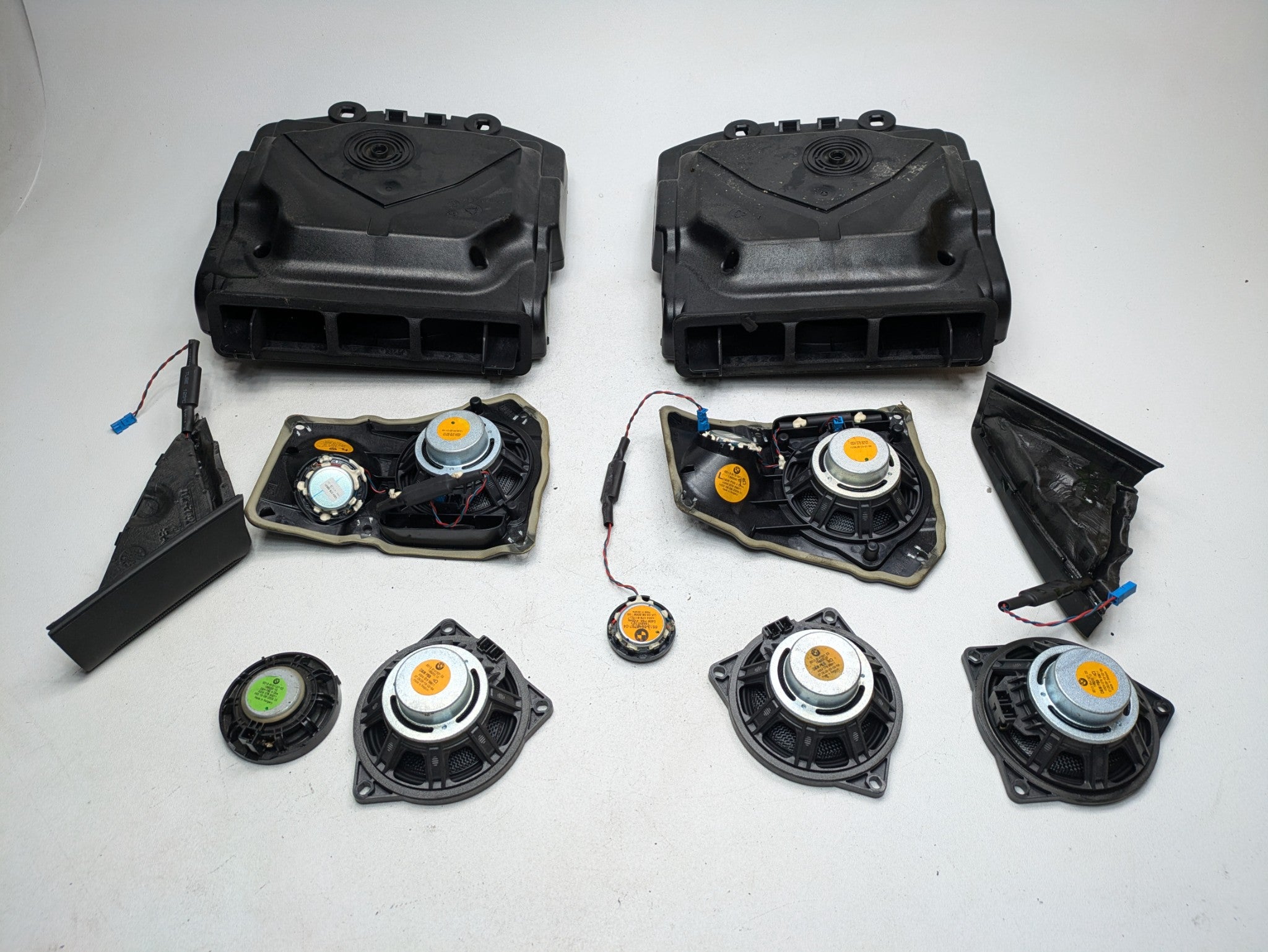 2008 - 2012 OEM BMW 750LI FRONT AND REAR AUDIO SOUND SYSTEM SPEAKER SET