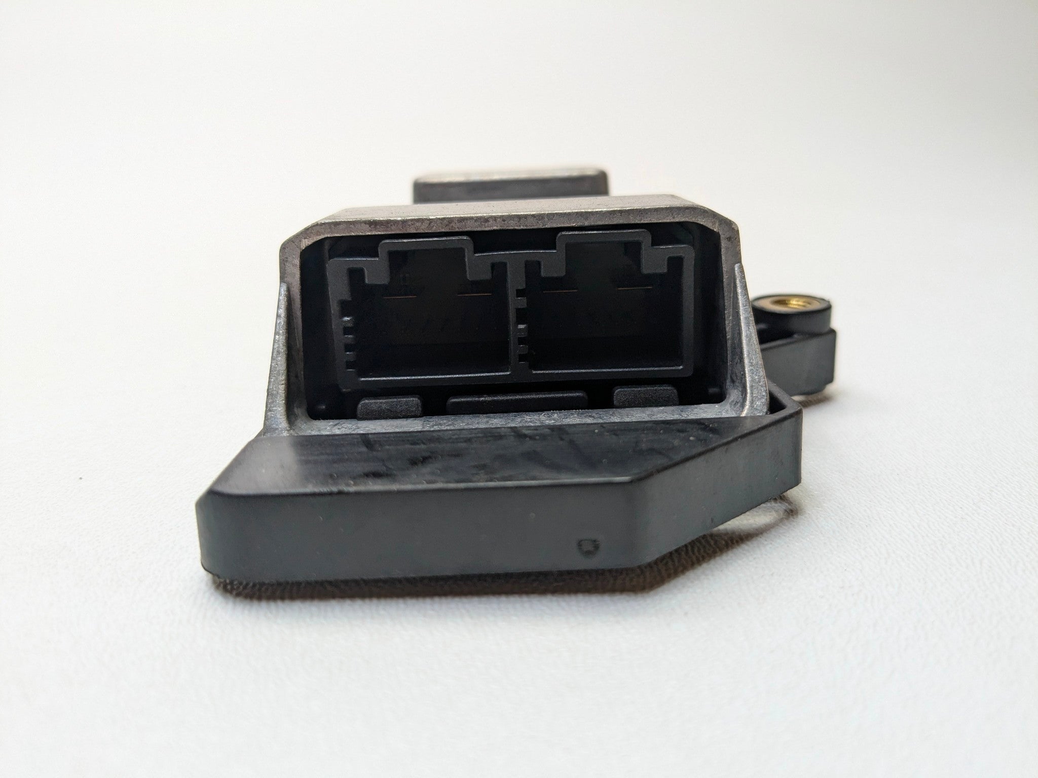 08 - 12 OEM BMW 750LI FRONT RIGHT SIDE SEAT BELT RETRACTOR CONTROL MODULE UNIT