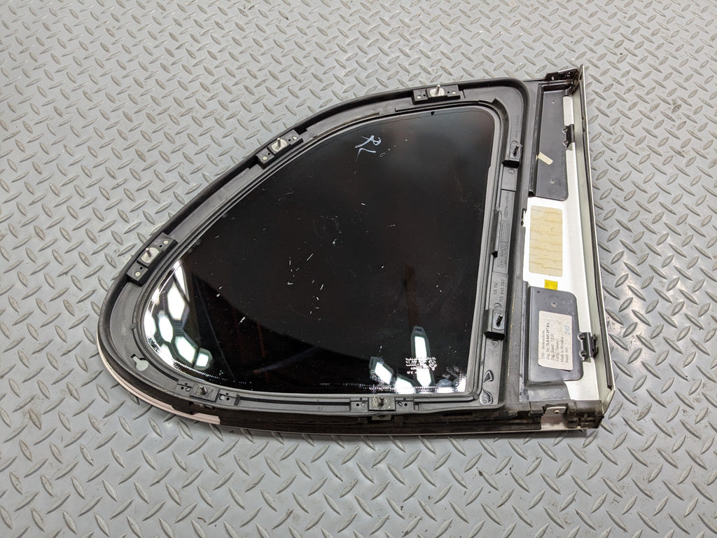 2008 - 2010 OEM PORSCHE CAYENNE REAR LEFT DRIVER SIDE QUARTER WINDOW GLASS