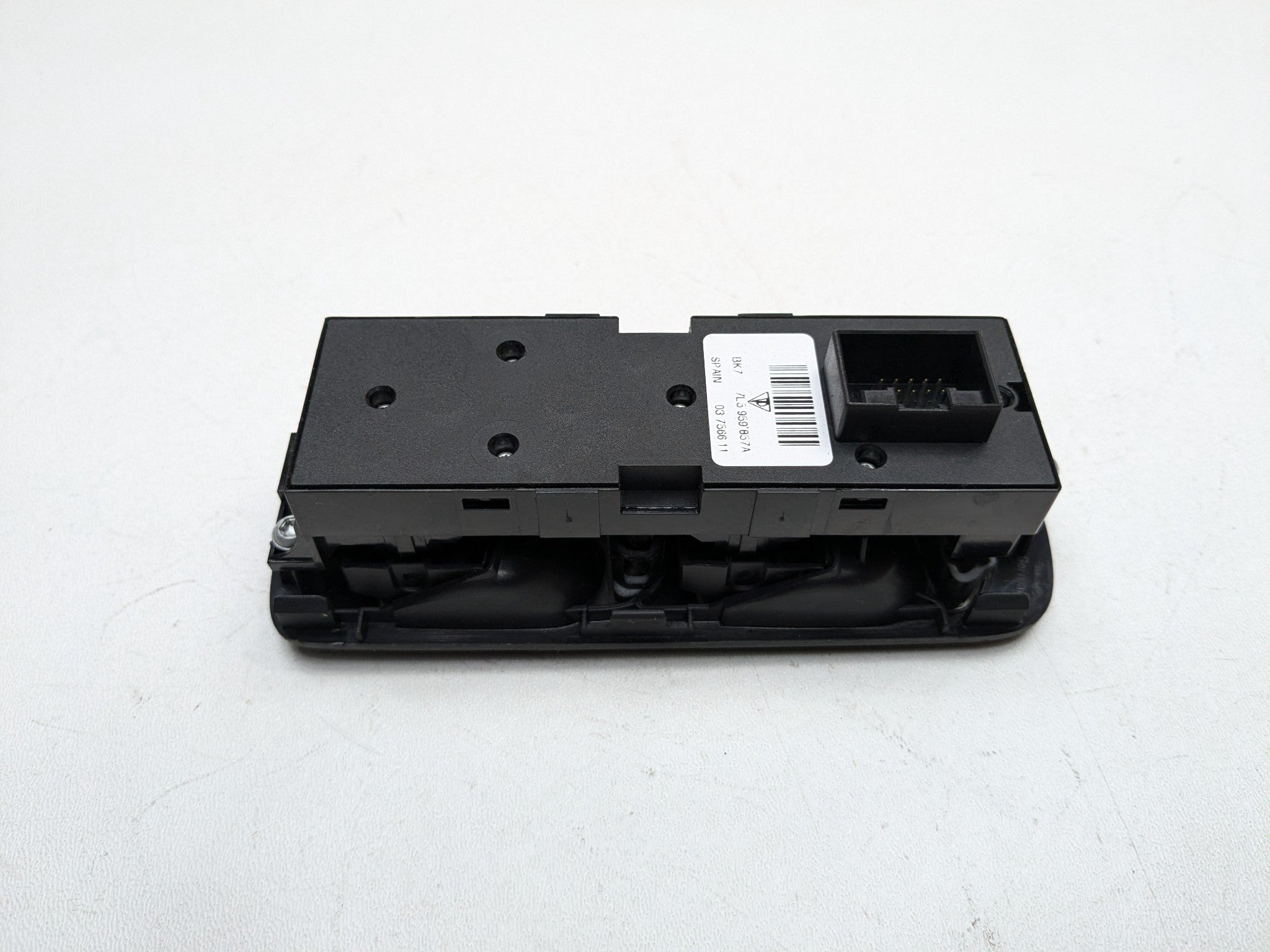 2008 - 2010 OEM PORSCHE CAYENNE FRONT LEFT DRIVER SIDE DOOR SWITCH ASSEMBLY