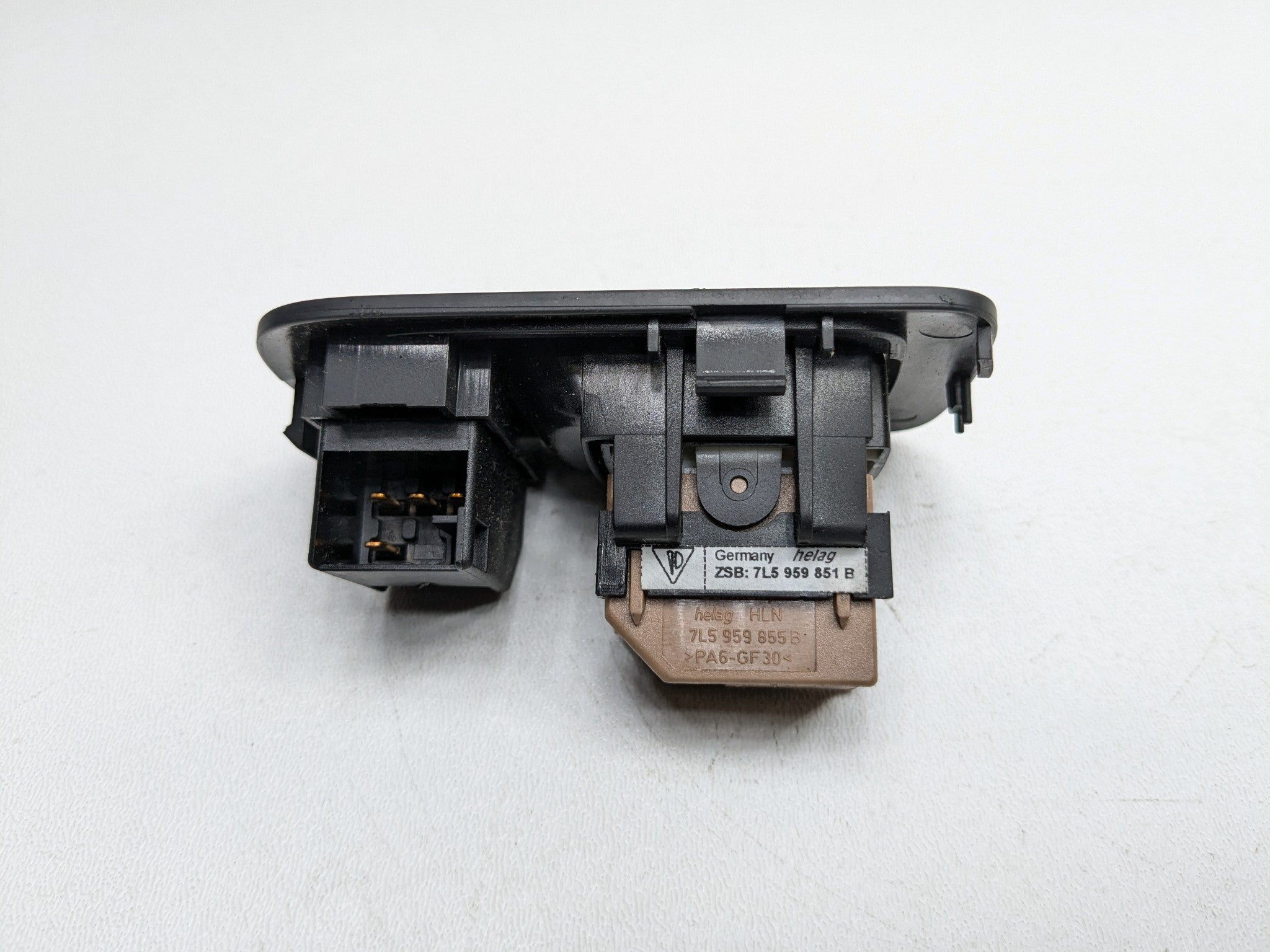2008 - 2010 OEM PORSCHE CAYENNE REAR LEFT DRIVER SIDE DOOR SWITCH ASSEMBLY