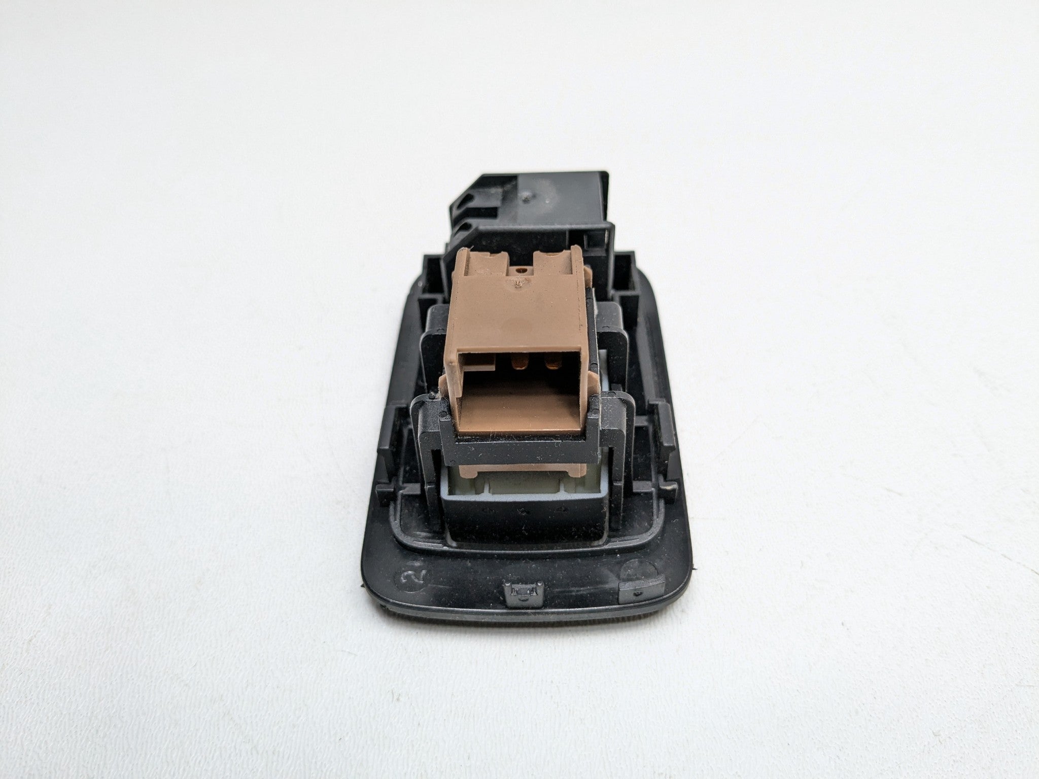 2008 - 2010 OEM PORSCHE CAYENNE REAR LEFT DRIVER SIDE DOOR SWITCH ASSEMBLY