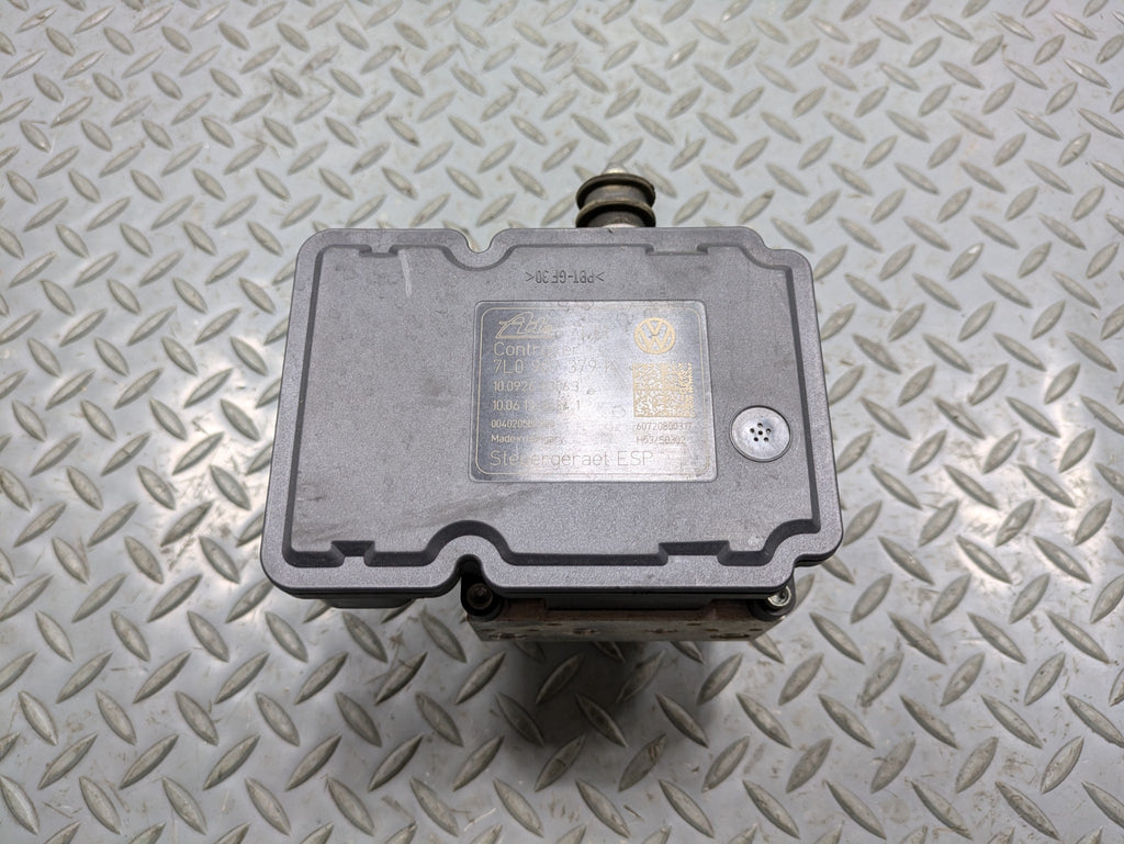 2008 - 2010 OEM PORSCHE CAYENNE ABS ANTI LOCK BRAKE PUMP MODULE