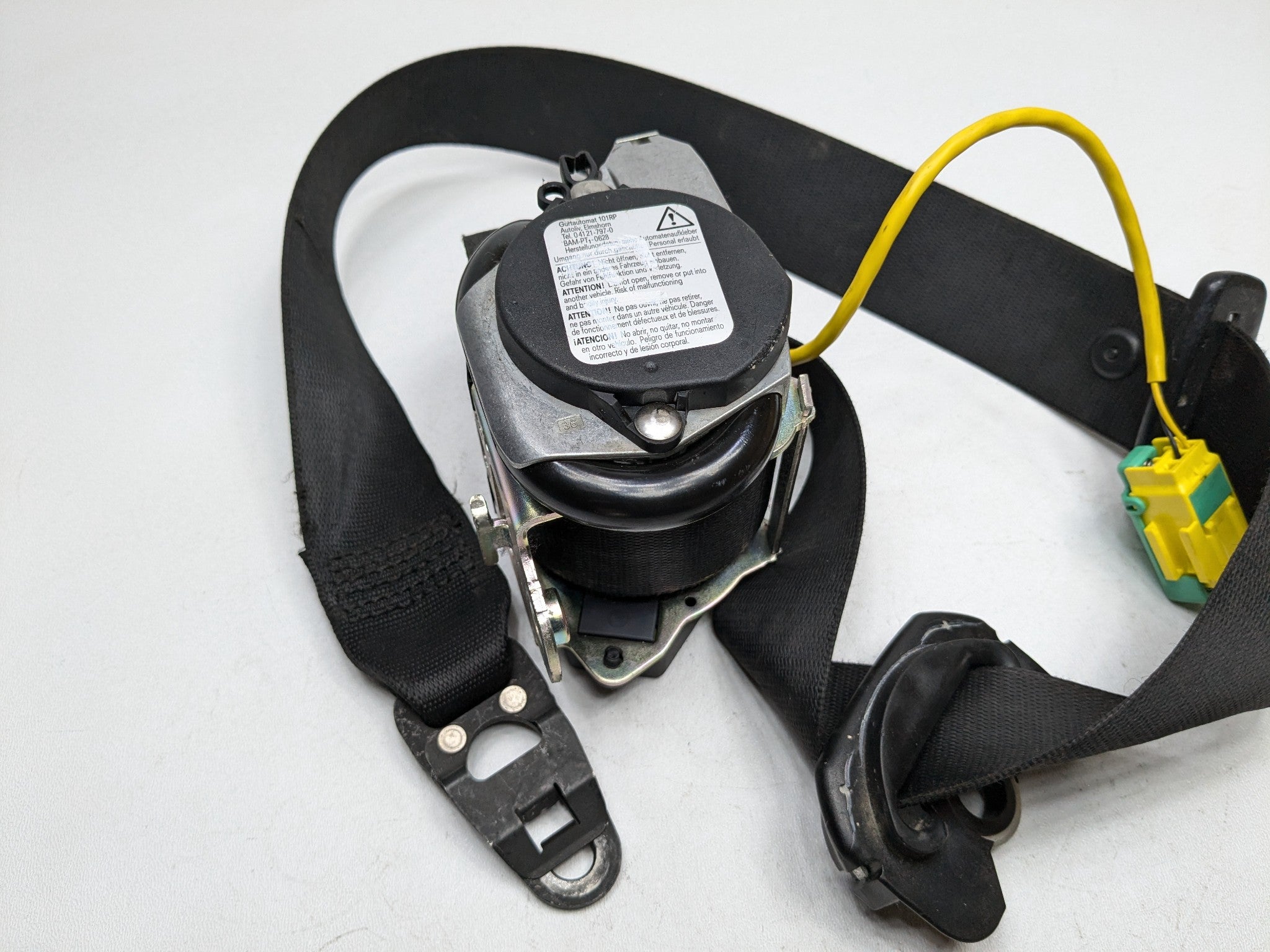 2008 - 2010 OEM PORSCHE CAYENNE FRONT LEFT DRIVER SIDE SEAT BELT RETRACTOR