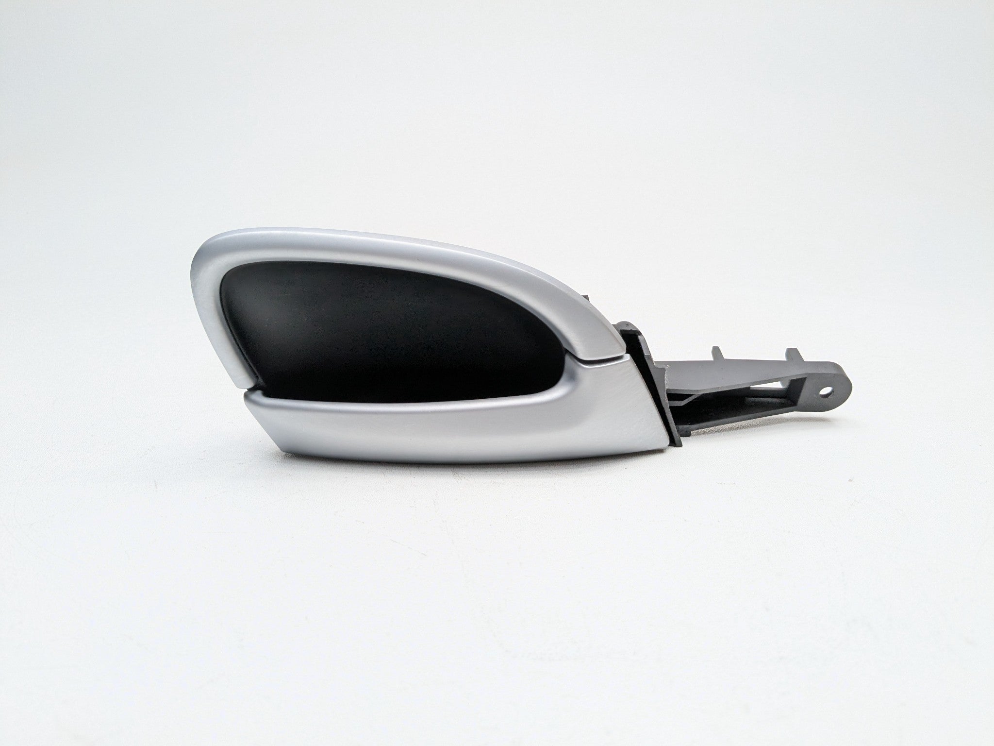 2008 - 2010 OEM PORSCHE CAYENNE FRONT RIGHT PASSENGER SIDE INSIDE DOOR HANDLE
