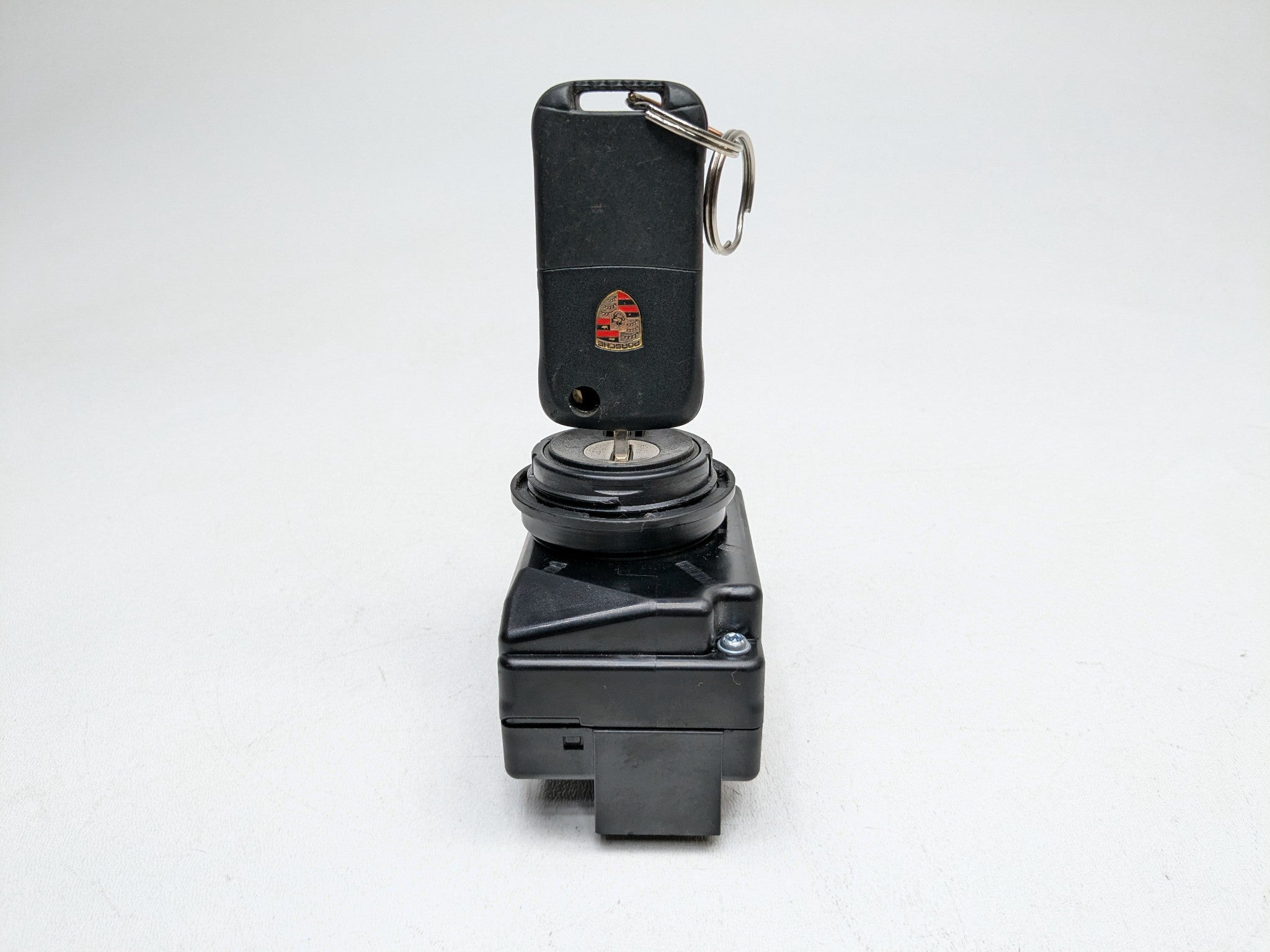 2008 - 2010 OEM PORSCHE CAYENNE ENGINE START IGNITION SWITCH WITH KEY