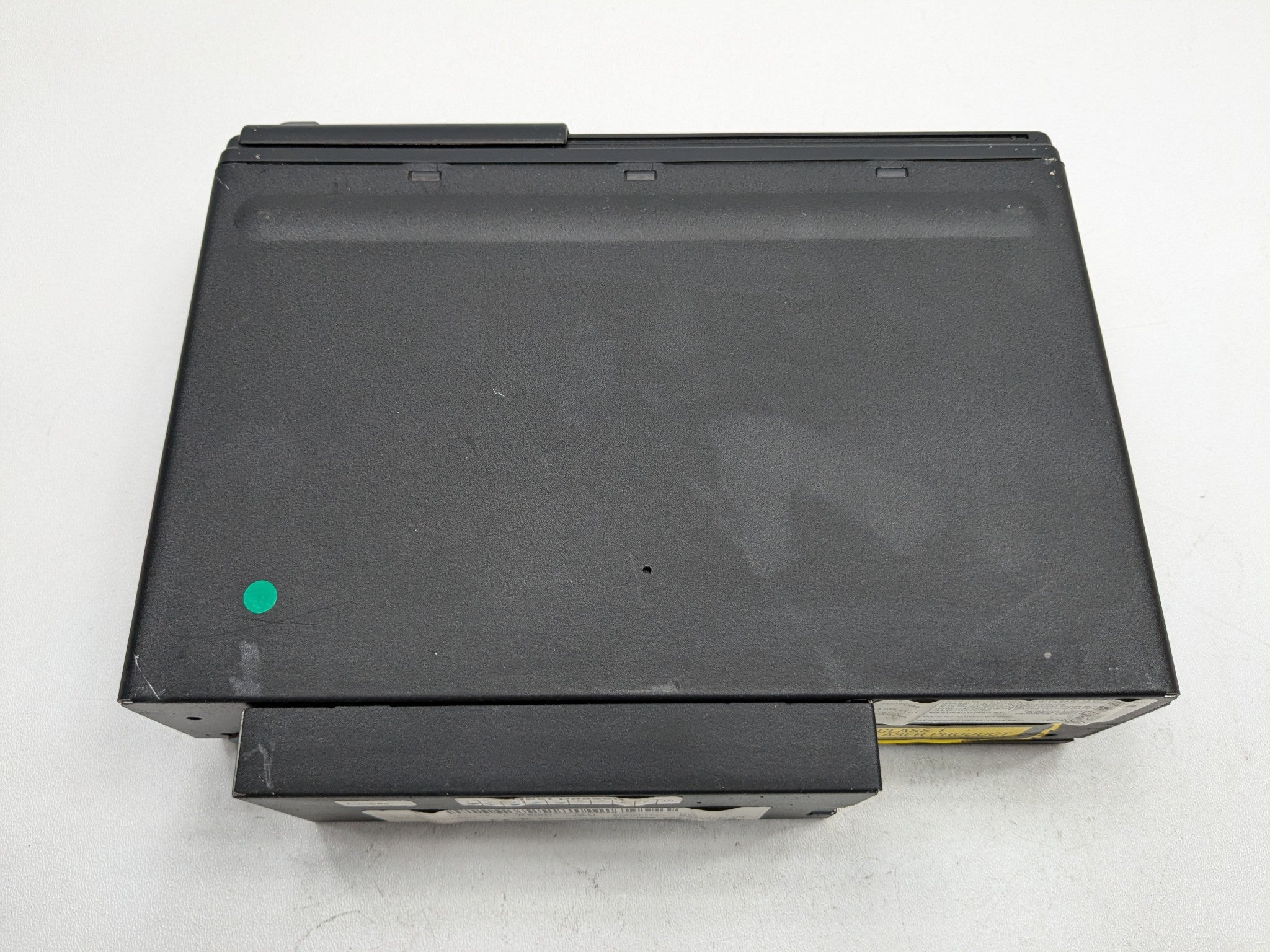 2008 - 2010 OEM PORSCHE CAYENNE FRONT RADIO STEREO CD CHANGER PLAYER