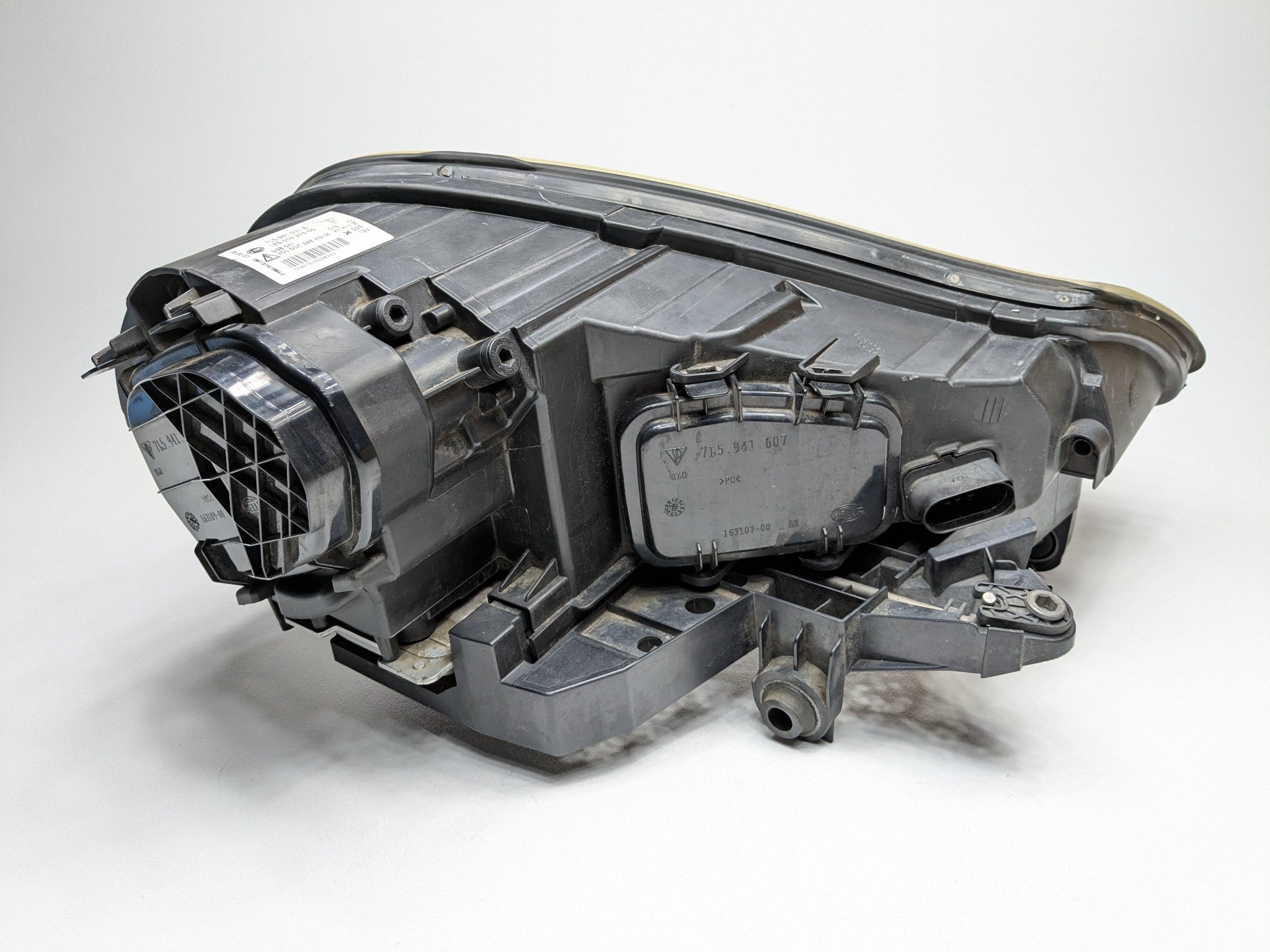 2008 - 2010 OEM PORSCHE CAYENNE FRONT LEFT DRIVER SIDE HEADLAMP ASSEMBLY