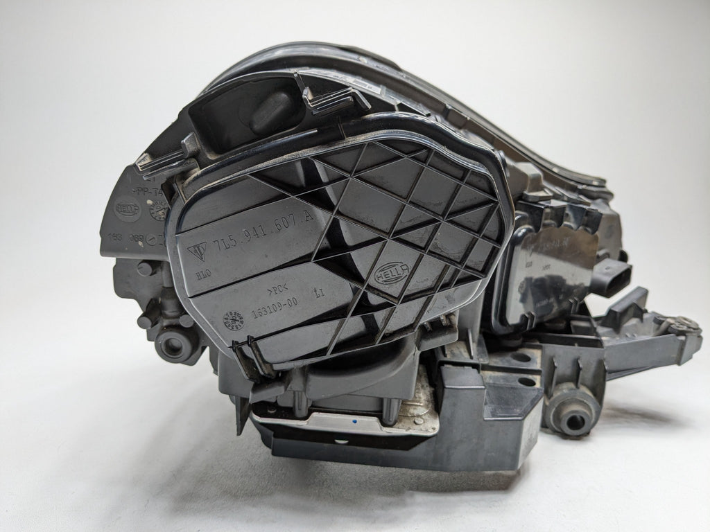 2008 - 2010 OEM PORSCHE CAYENNE FRONT LEFT DRIVER SIDE HEADLAMP ASSEMBLY