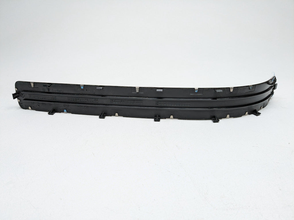 2008 - 2010 OEM PORSCHE CAYENNE REAR RIGHT PASSENGER SIDE DOOR SCUFF SILL PLATE