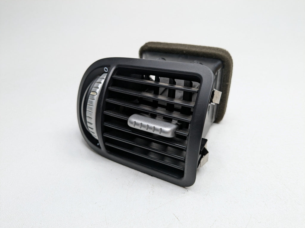 2008 - 2010 OEM PORSCHE CAYENNE FRONT LEFT DRIVER SIDE AC HEATER VENT ASSEMBLY