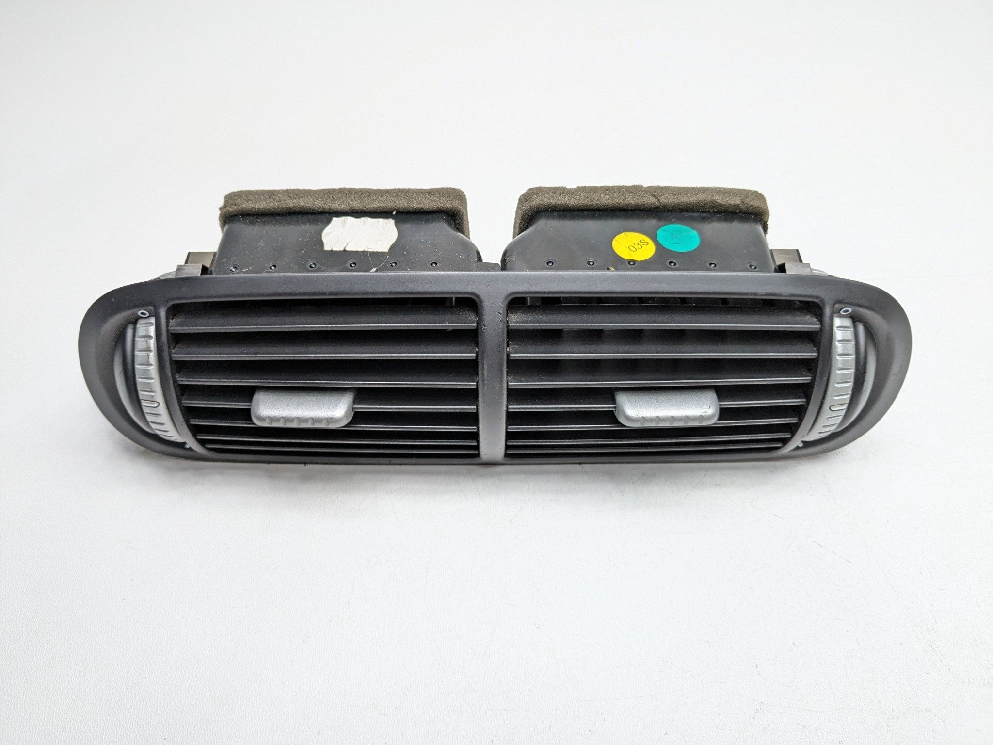 2008 - 2010 OEM PORSCHE CAYENNE FRONT CENTER AC HEATER VENT ASSEMBLY