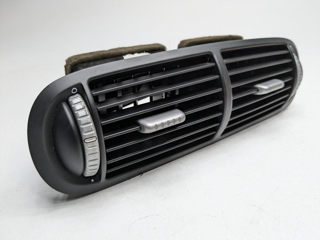 2008 - 2010 OEM PORSCHE CAYENNE FRONT CENTER AC HEATER VENT ASSEMBLY