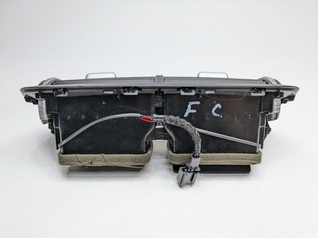 2008 - 2010 OEM PORSCHE CAYENNE FRONT CENTER AC HEATER VENT ASSEMBLY