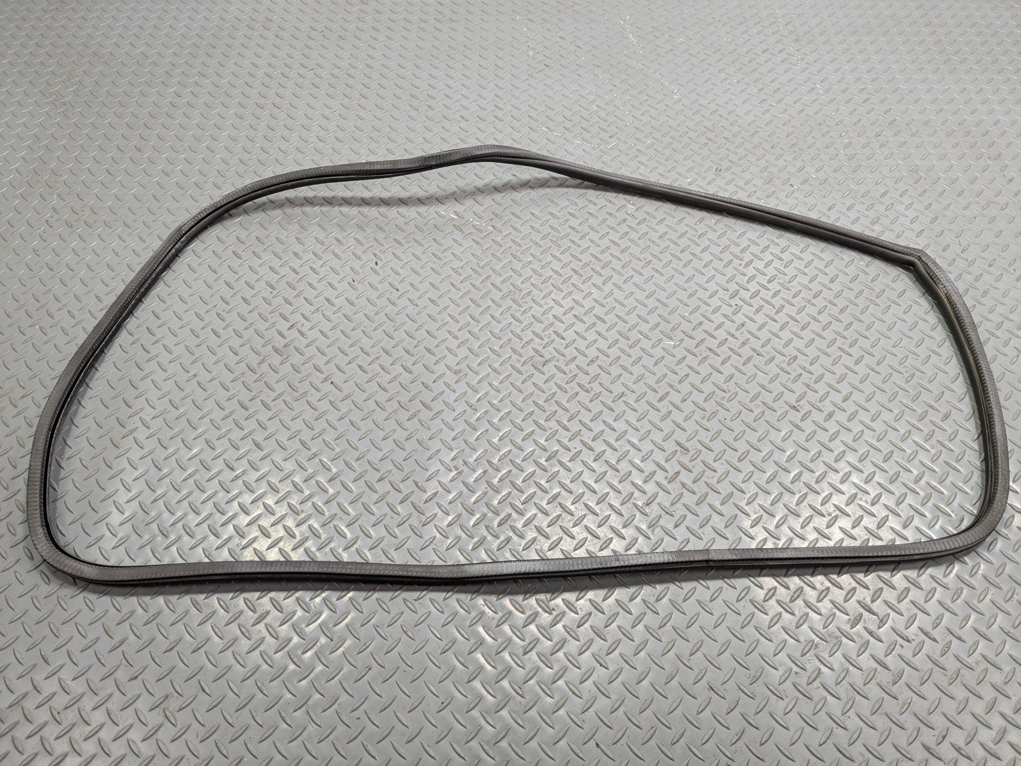2008 - 2010 OEM PORSCHE CAYENNE REAR RIGHT SIDE DOOR SEAL WEATHER STRIPPING