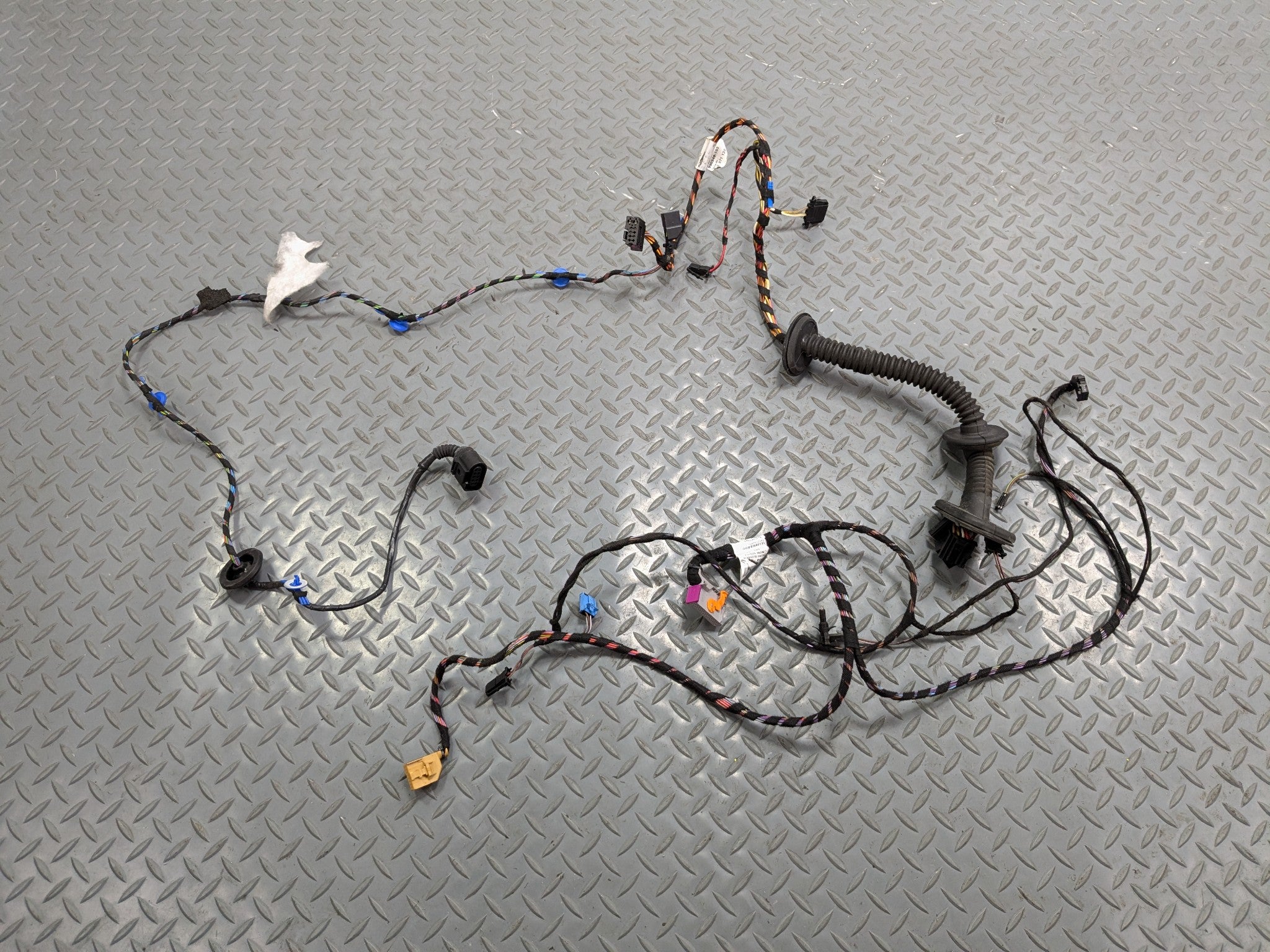 2008 - 2010 OEM PORSCHE CAYENNE FRONT LEFT DRIVER SIDE DOOR WIRING HARNESS