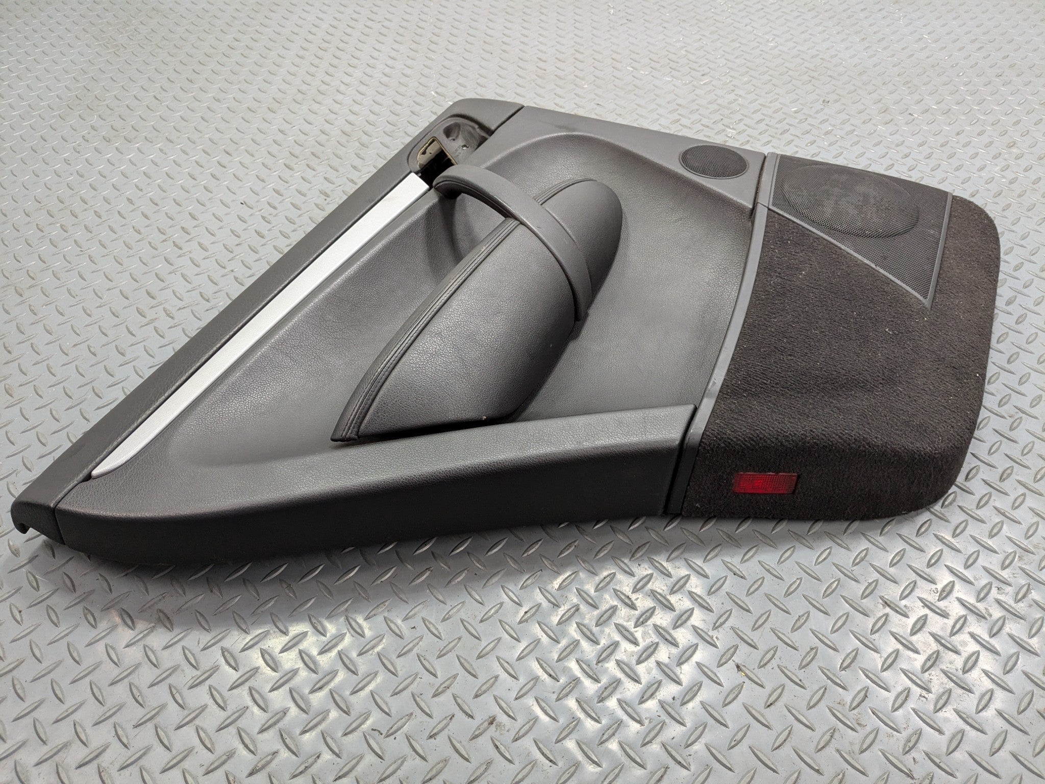 2008 - 2010 OEM PORSCHE CAYENNE REAR LEFT INTERIOR DOOR PANEL TRIM COVER BLACK