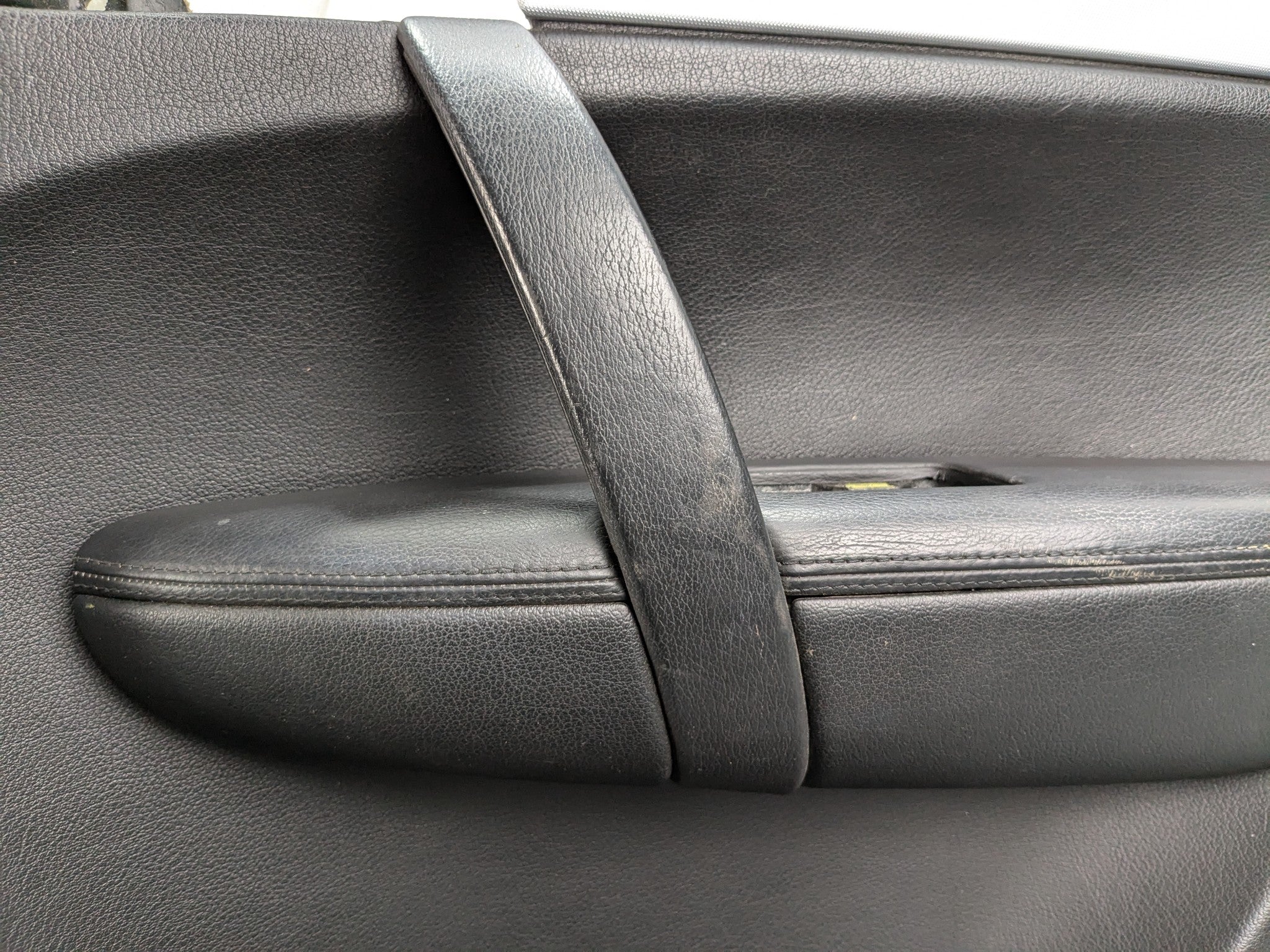 2008 - 2010 OEM PORSCHE CAYENNE REAR RIGHT INTERIOR DOOR PANEL TRIM COVER BLACK
