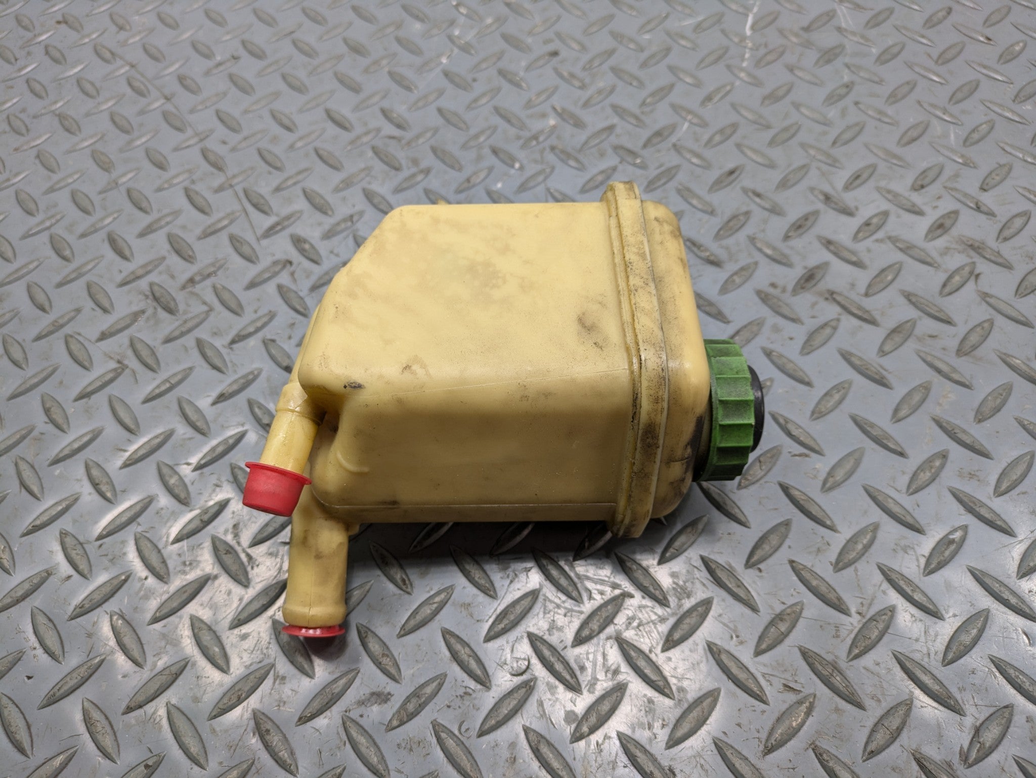 2008 - 2010 OEM PORSCHE CAYENNE POWER STEERING FLUID TANK BOTTLE RESERVOIR