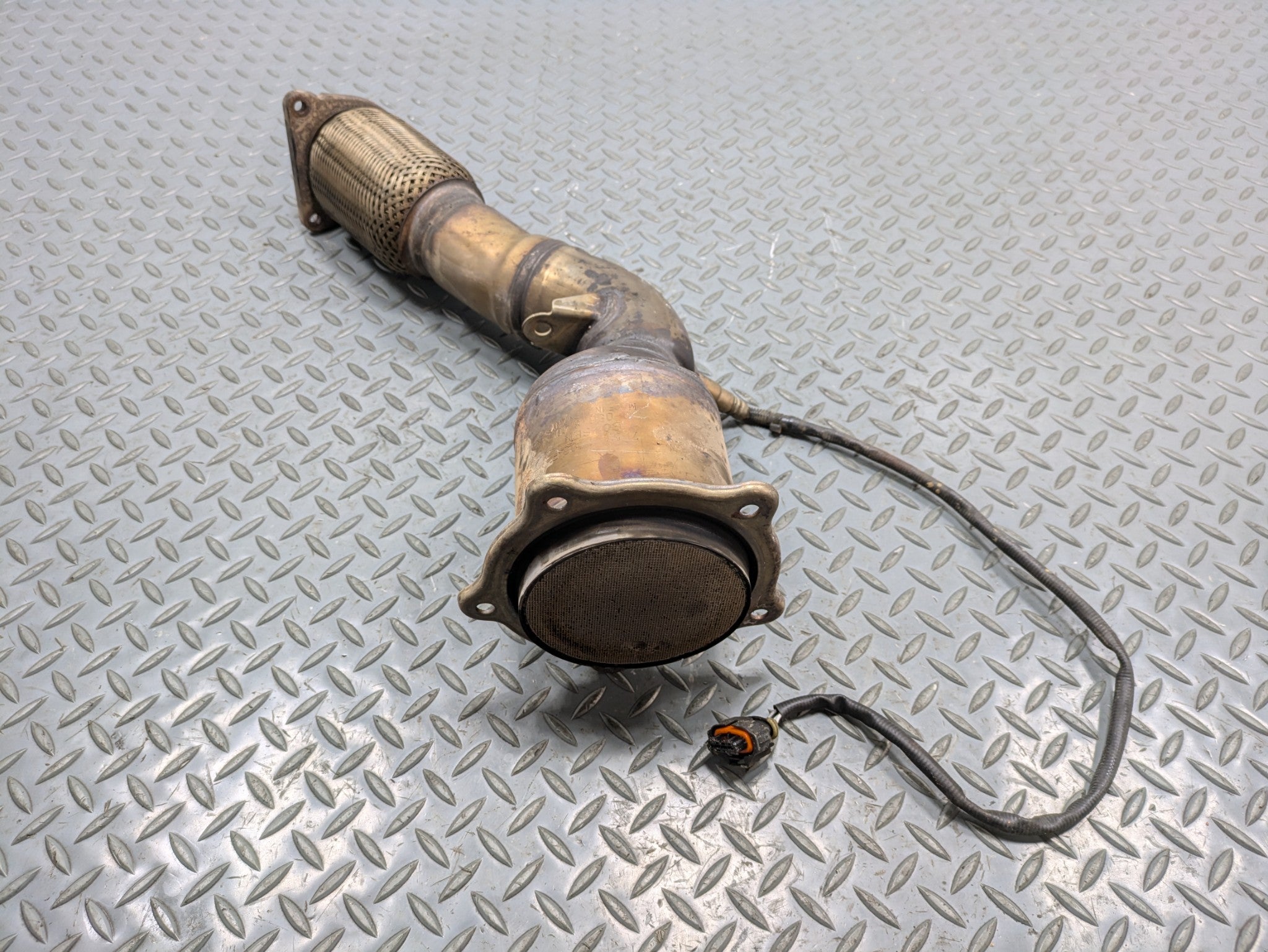 2008 - 2010 OEM PORSCHE CAYENNE REAR LEFT DRIVER SIDE EXHAUST MANIFOLD DOWNPIPE