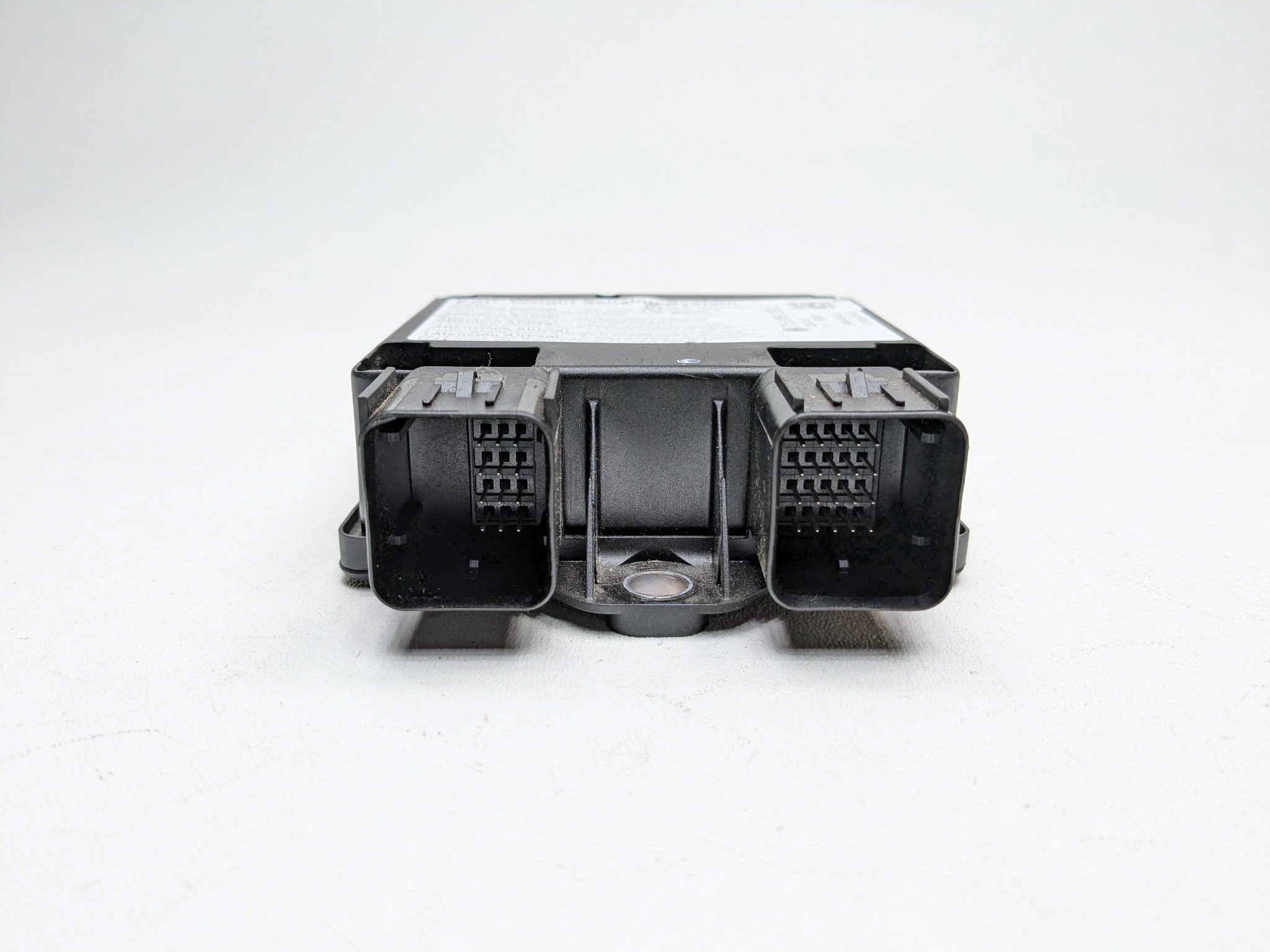 2008 - 2010 OEM PORSCHE CAYENNE SEAT OCCUPANT WEIGHT SENSOR CONTROL MODULE UNIT