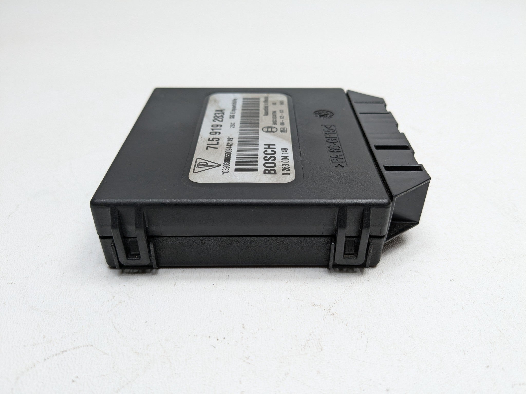 2008 - 2010 OEM PORSCHE CAYENNE PARKING ASSIST DISTANCE SENSOR MODULE UNIT