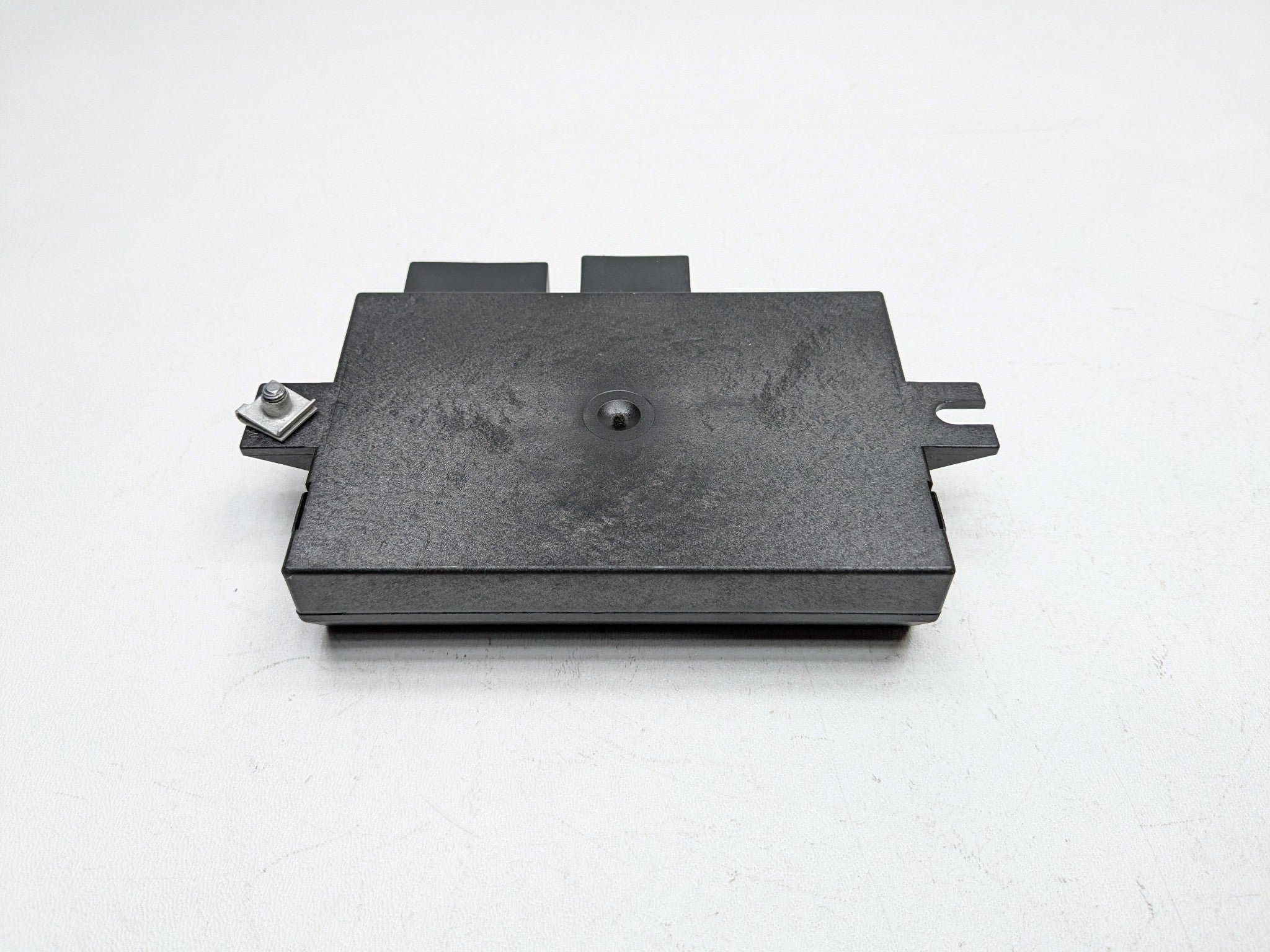 2008 - 2010 OEM PORSCHE CAYENNE TOW TOWING TRAILER COMPUTER CONTROL MODULE UNIT