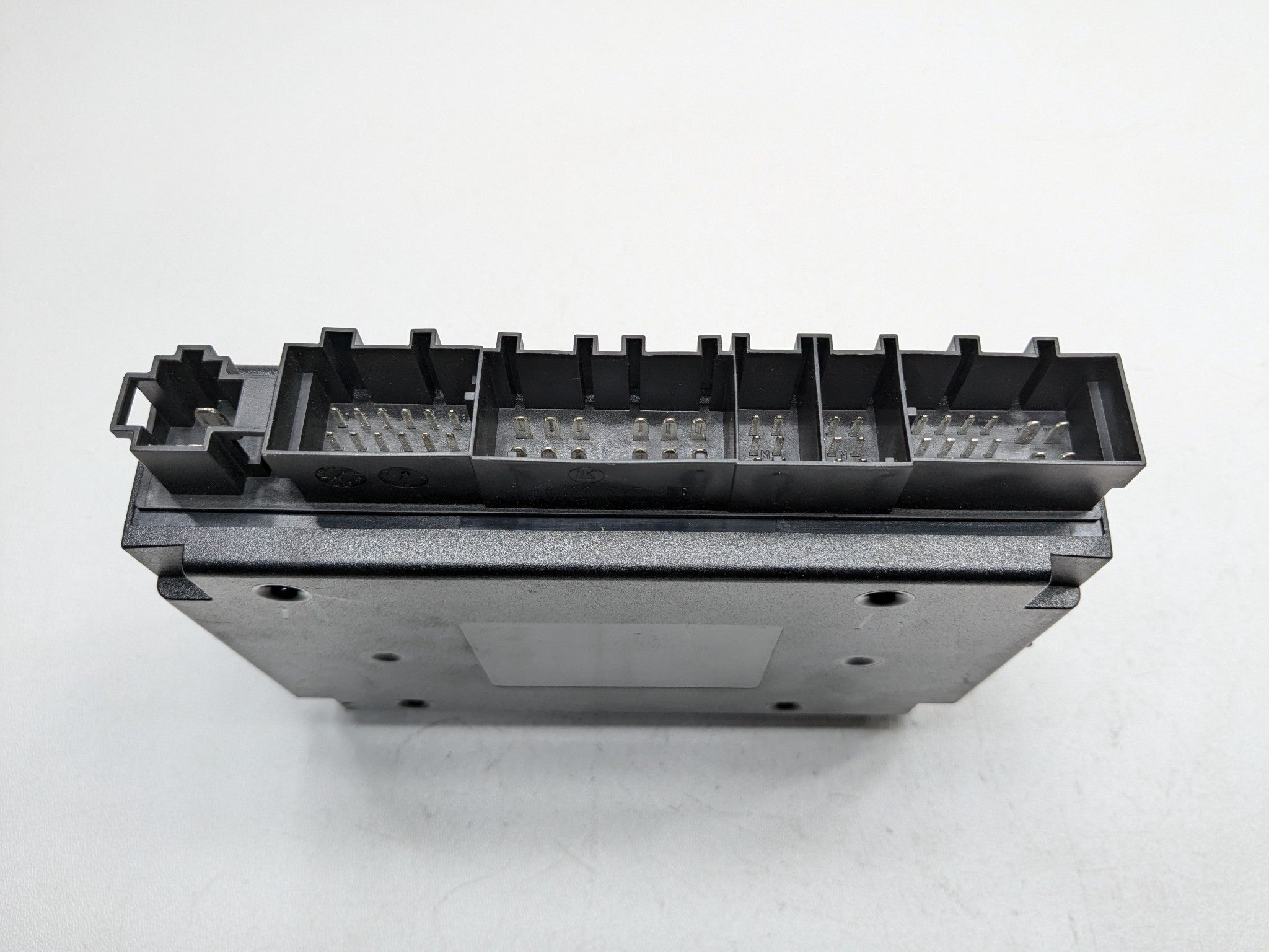 2008 - 2010 OEM PORSCHE CAYENNE BODY CONTROL COMPUTER MODULE BCM