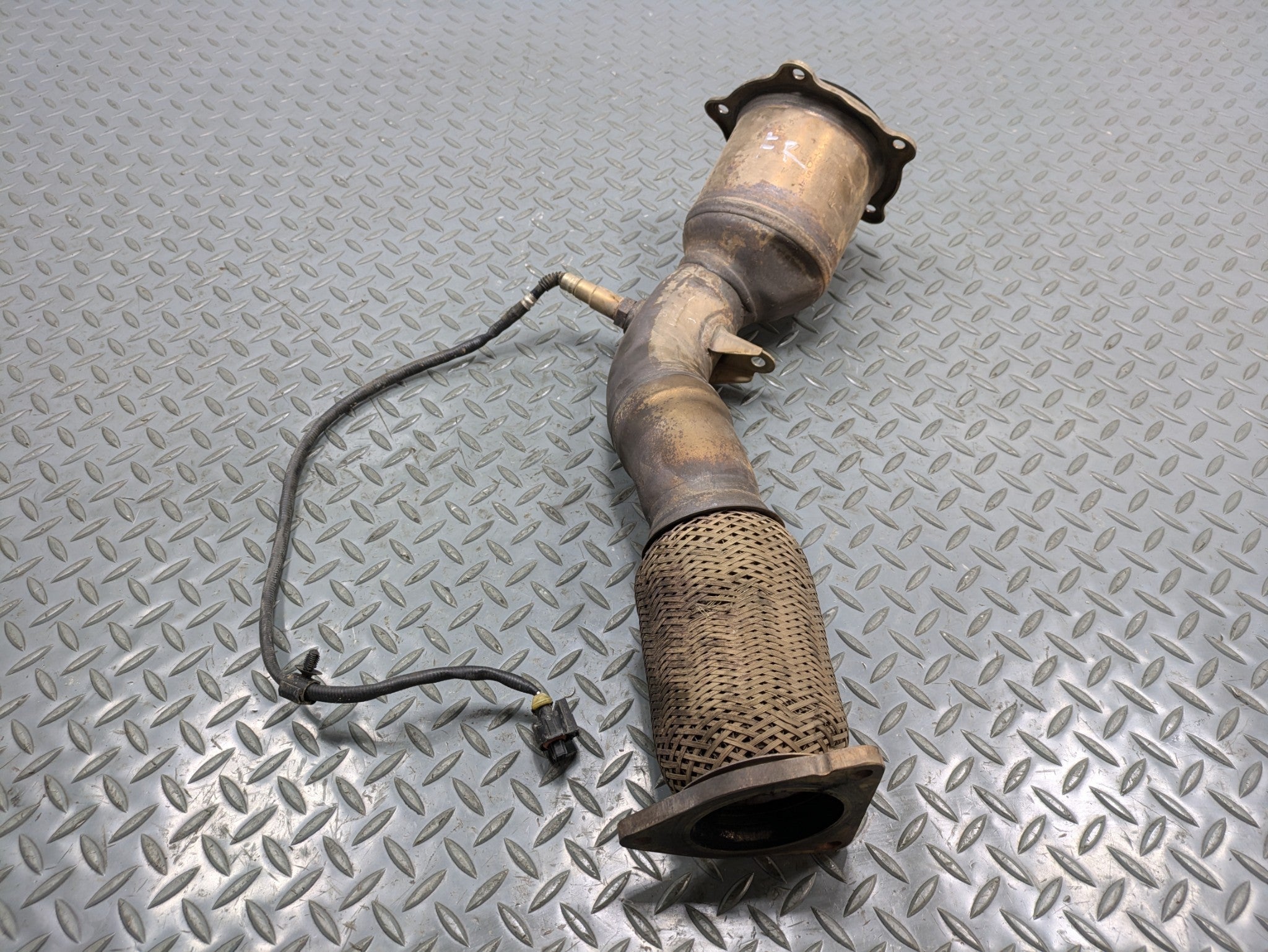 2008 - 2010 OEM PORSCHE CAYENNE REAR PASSENGER SIDE EXHAUST MANIFOLD DOWNPIPE