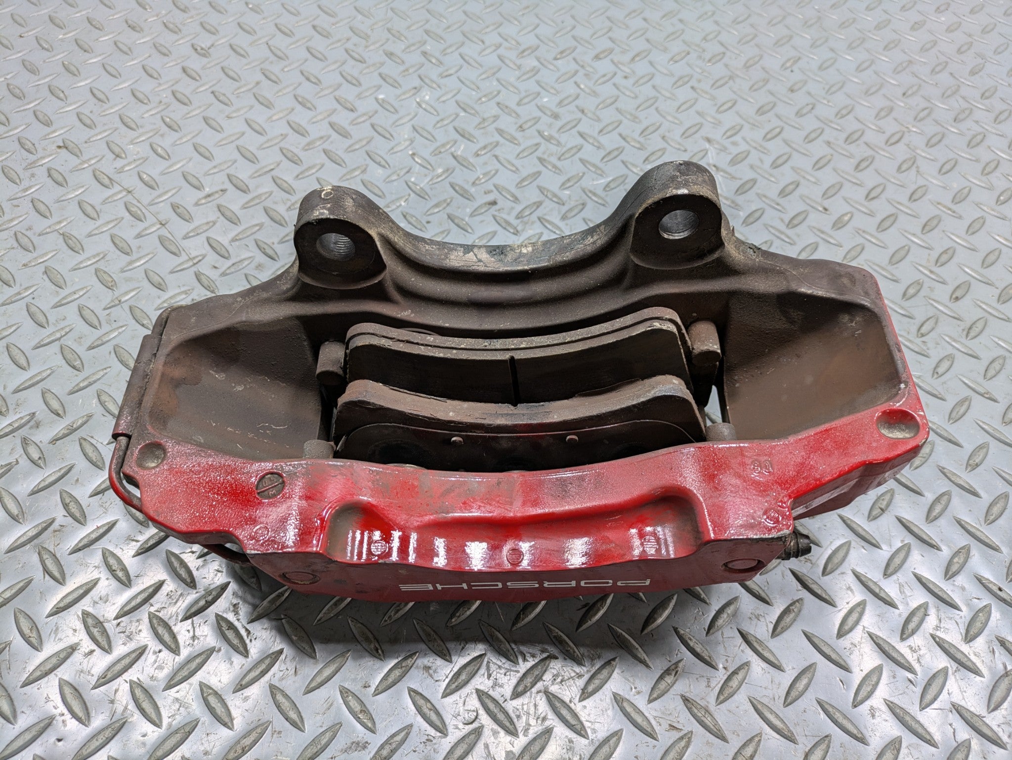 2008 - 2010 OEM PORSCHE CAYENNE FRONT RIGHT SIDE BRAKE CALIPER ASSEMBLY