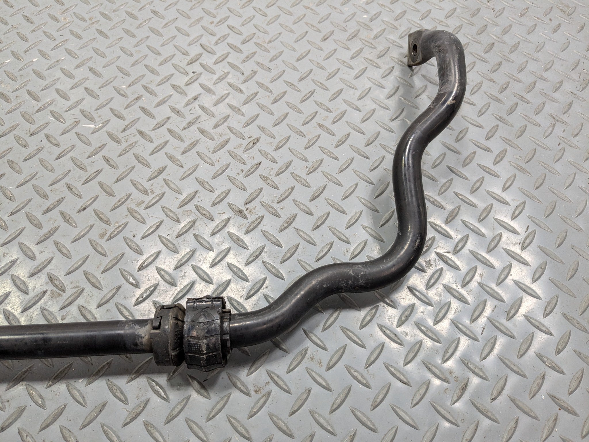 2008 - 2010 OEM PORSCHE CAYENNE REAR SUSPENSION STABILIZER ANTI ROLL SWAY BAR
