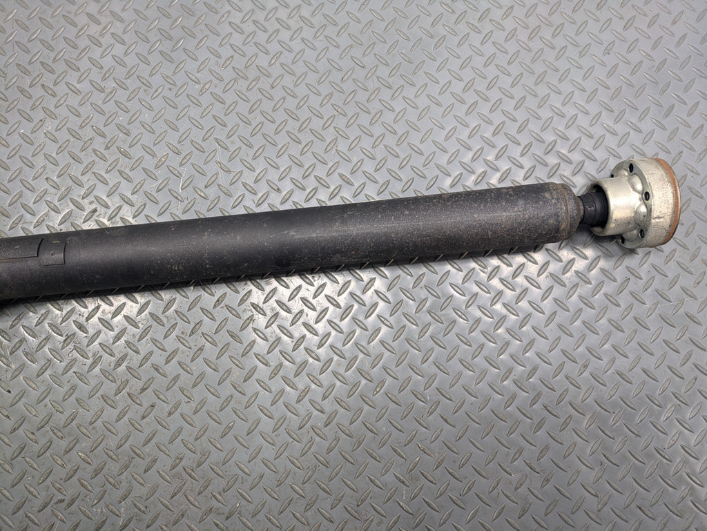 2008 - 2010 OEM PORSCHE CAYENNE REAR DRIVE SHAFT CARDAN PROPELLER ASSEMBLY