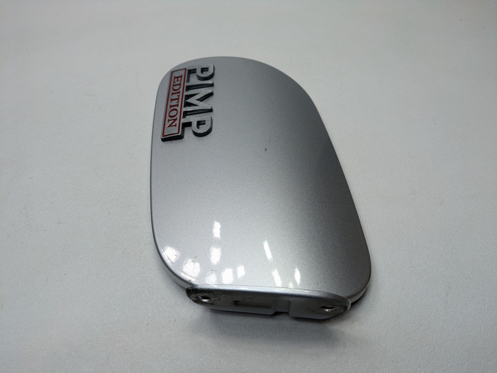 2008 - 2010 OEM PORSCHE CAYENNE FUEL GAS TANK FILLER FLAP DOOR LID COVER
