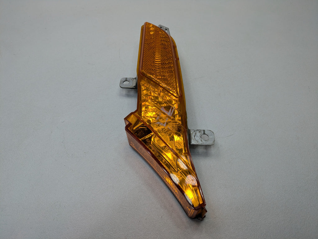 08 - 10 OEM PORSCHE CAYENNE FRONT LEFT DRIVER SIDE TURN SIGNAL FOG PARK LIGHT