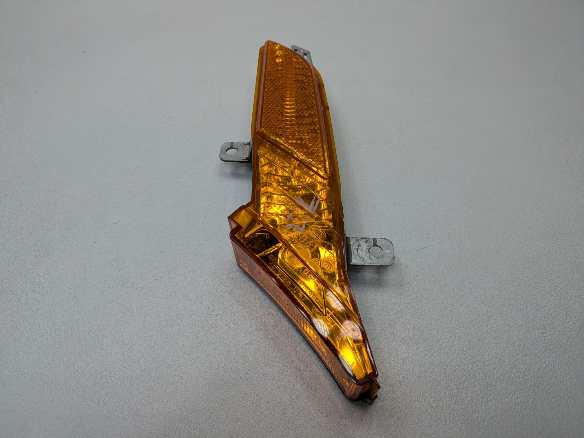 08 - 10 OEM PORSCHE CAYENNE FRONT LEFT DRIVER SIDE TURN SIGNAL FOG PARK LIGHT