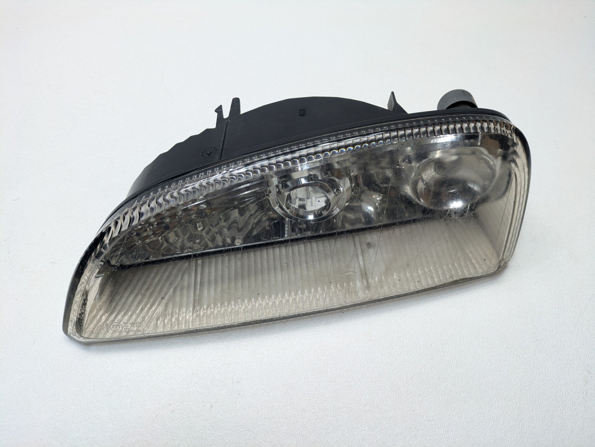 2008 - 2010 OEM PORSCHE CAYENNE RIGHT PASSENGER BUMPER TURN SIGNAL AND FOG LIGHT