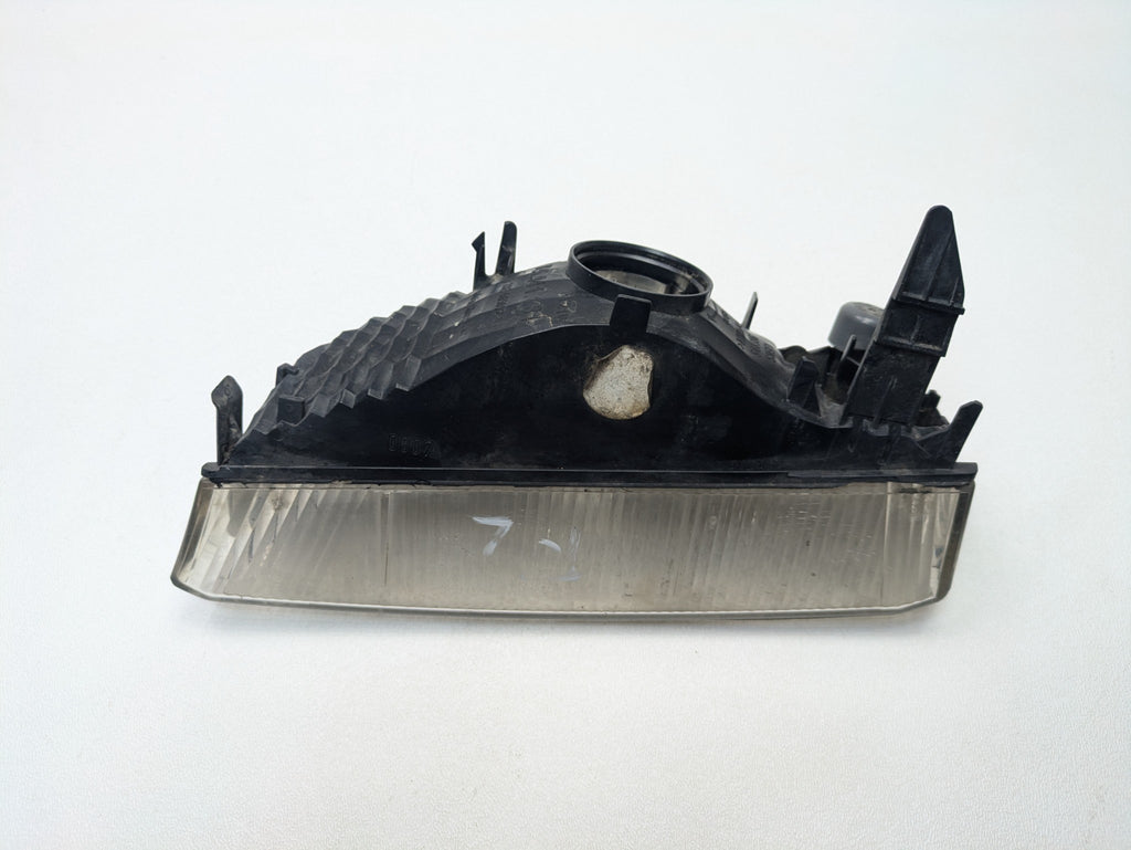 2008 - 2010 OEM PORSCHE CAYENNE LEFT SIDE BUMPER TURN SIGNAL AND FOG LIGHT