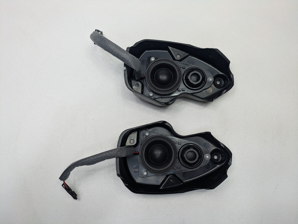 2008 - 2010 OEM PORSCHE CAYENNE FRONT REAR LEFT AND RIGHT DOOR AUDIO SPEAKER SET
